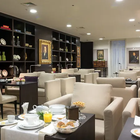 Hotel Universal Boutique 4*