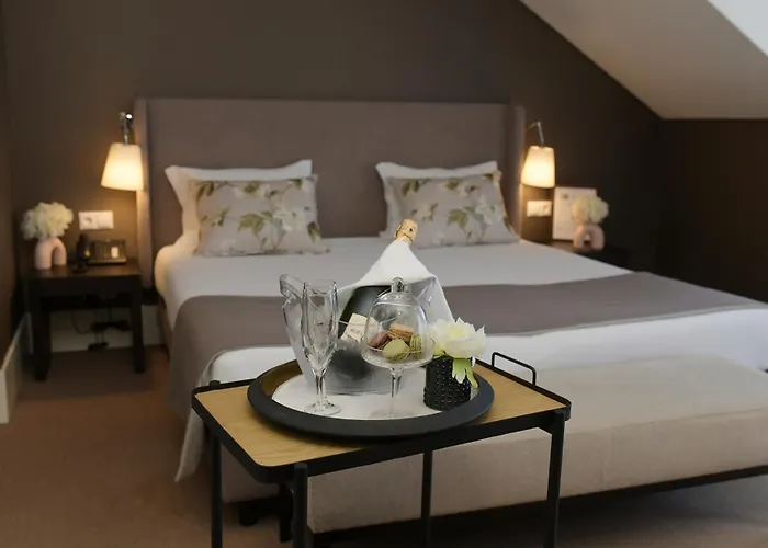 Universal Boutique 4*