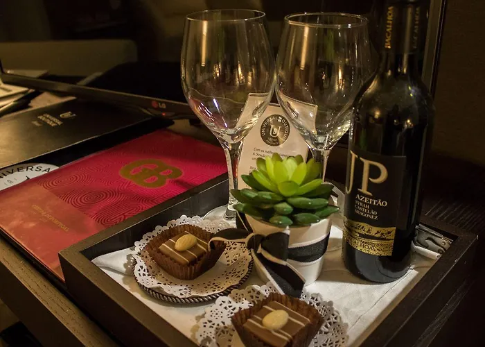 Universal Boutique Hotel