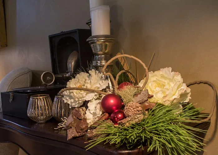 Universal Boutique 4*